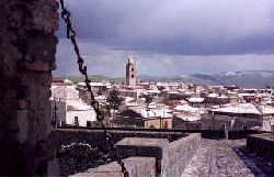 �����t�B�̊X