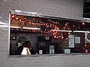 地下鉄駅もクリスマス