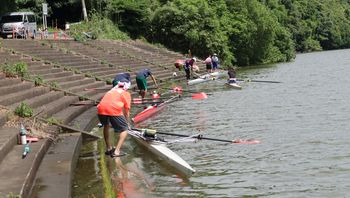 �i�S���T�i�G�E�H���|�C���g�̊ݕӁi�]�ː�j