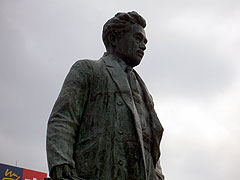 ����p����