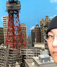 昨日はスカイツリーを征服し今日は東京タワーを破壊する、俺