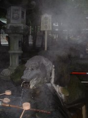 ����萅