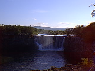 �ݐ��O�e�z