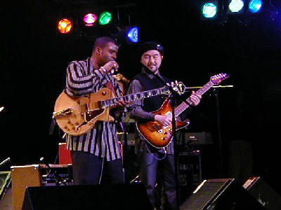 Mr. Norman Brown & n Ô