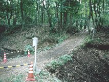 ���s�y��