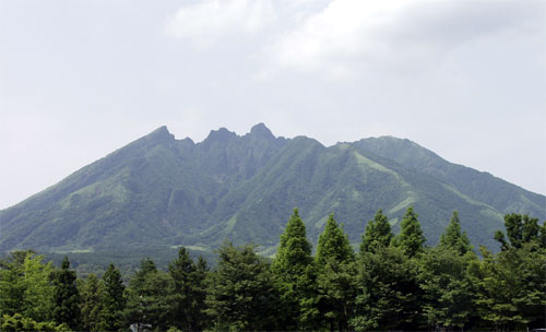 Nekodake peak of Mt.Aso