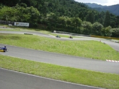 ����ȂɌX���Ă��Ȃ����ǂ�