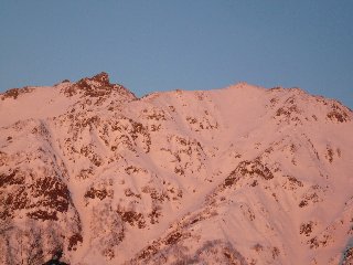 ABANYARI.JPG - 19,486BYTES