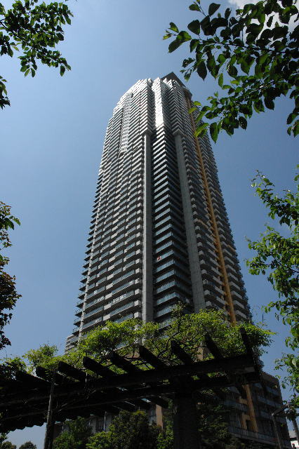 55階建ての住宅専用マンション
