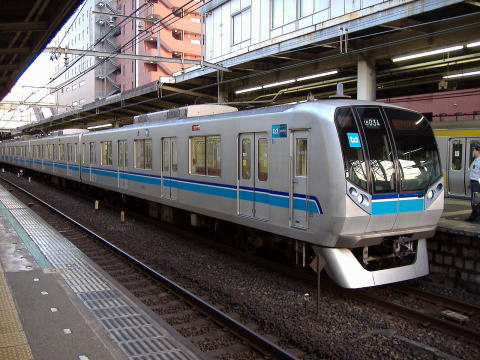 東京メトロ05系
