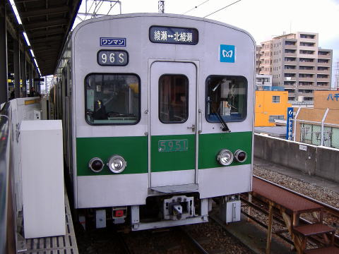千代田線5000系