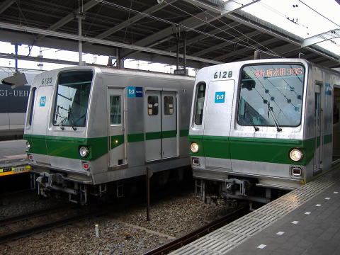 東京メトロ6000系