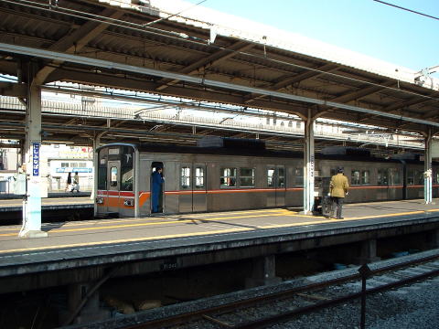 tS