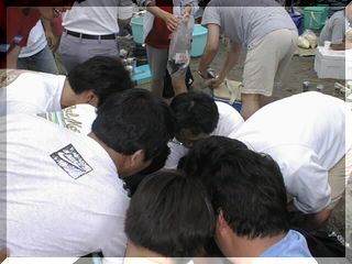 ���g�����ꂽ���ɌQ����Q�O