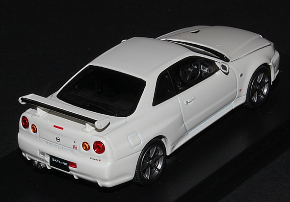 jbT XJCC GT-R VXybNU BNR34  1/43