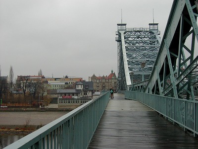 古い鉄橋