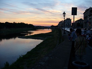 アルノ川の夕暮れ