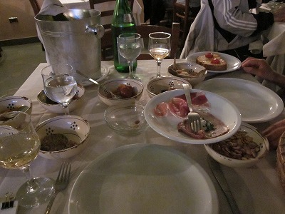 レストランGliUliviの夕食、前菜