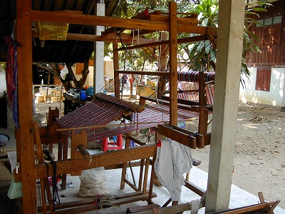 手織り機