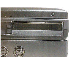 [PCMCIA slots:PCMCIA_slot.jpg]