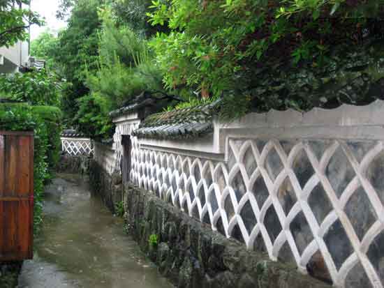 狭い路地