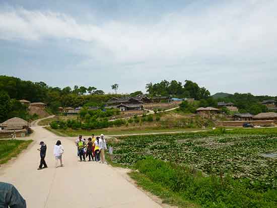 民俗村見学