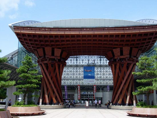 金沢駅