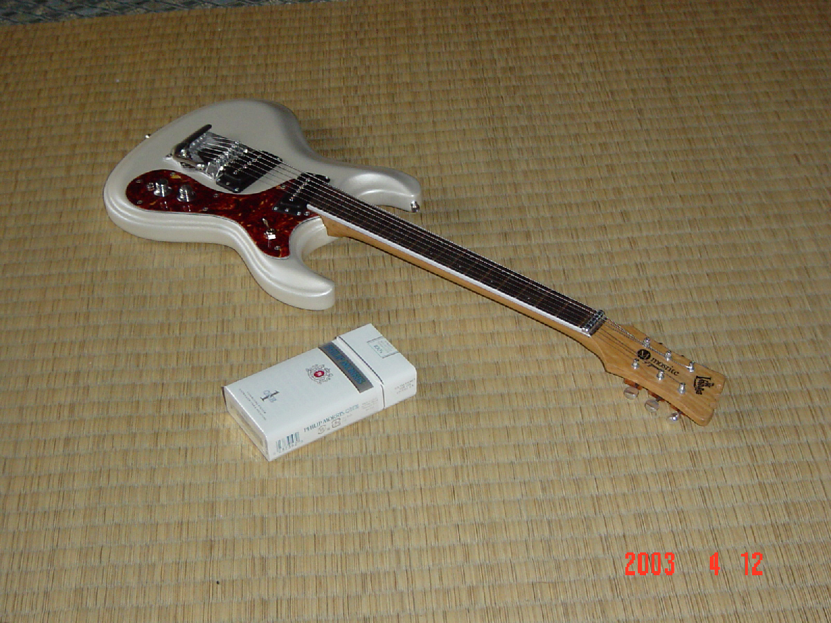 Katsuie_Model_Mosrite