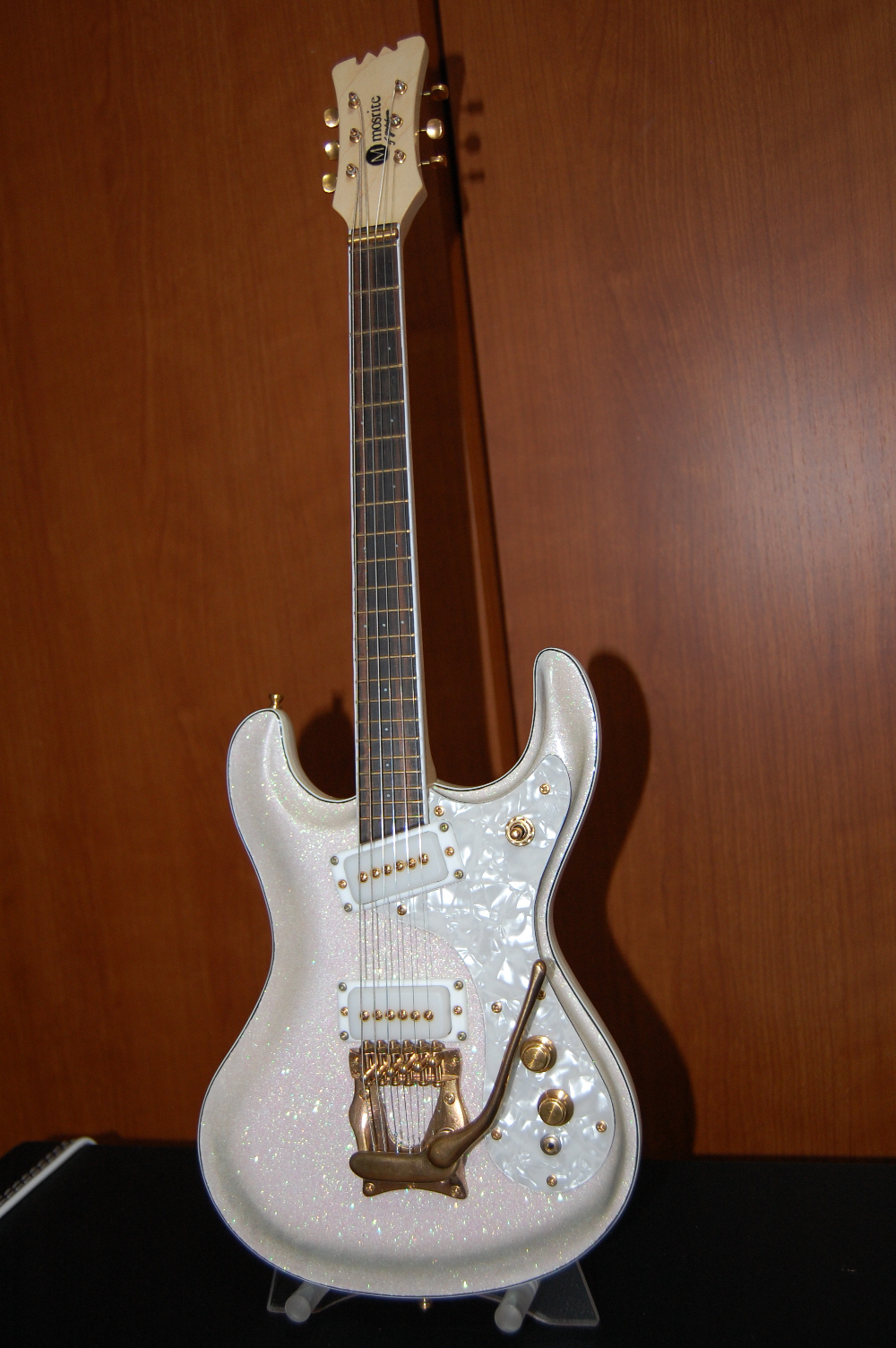 Yamazaki_Model_Mosrite