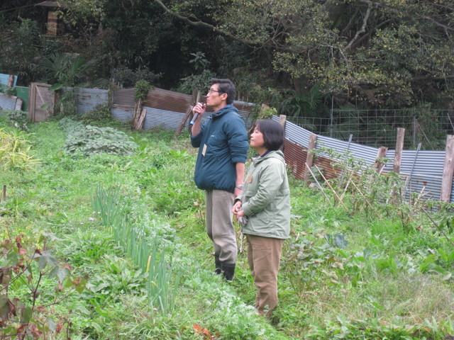 鏡山農園(説明の様子)