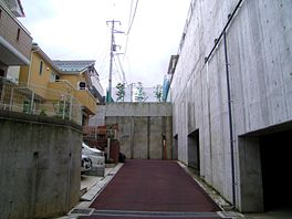 傾斜地の建売住宅