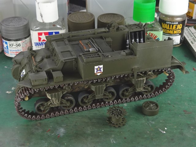 M12自走砲_45