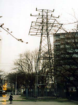 空飛ぶ絨毯鉄塔