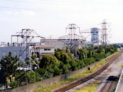 ミニ鉄塔の群れ