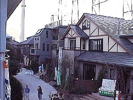 �Z��������ɗL�郂�f�����[���B