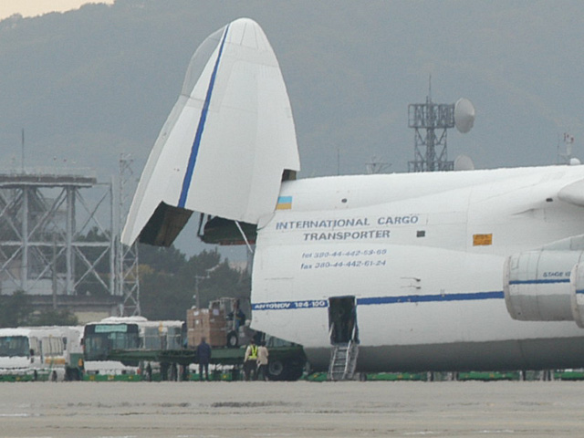 Agmt݌v Antonov Design Bureau An-124-100 UR-82073