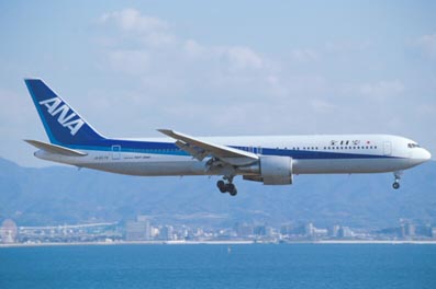 ANA B767-381 JA8579 at KIX(Kansai Intl. Airport)