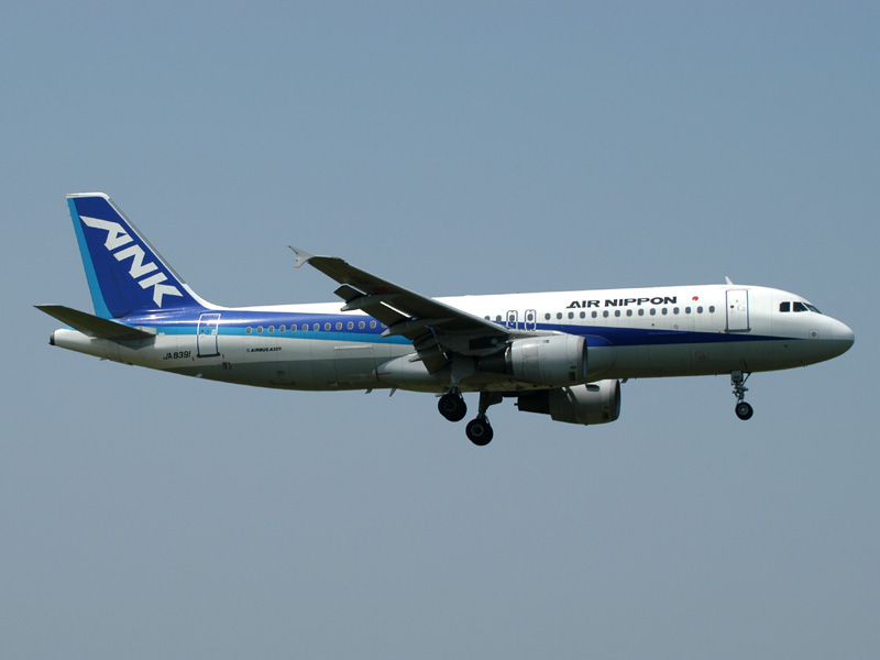 A320-211 JA8391