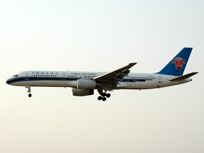 B757-2Y0 B-2831