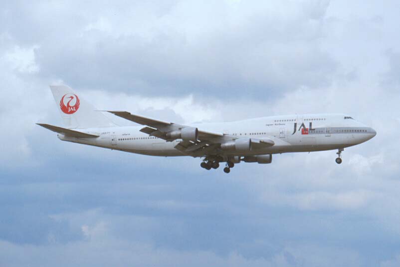 B747-346 JA8177