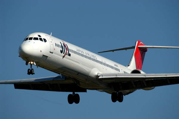 JAL MD-81 JA8295 at RJSS