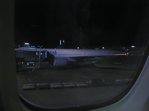 R`l^q B777-200ER