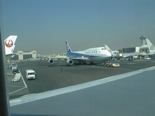 ANA B747-400 JA8094