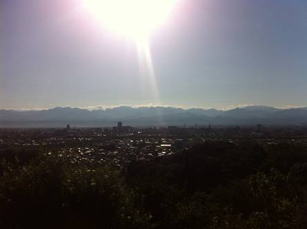 : : : : E:\MyHomePagePicData\2012_09_07\IMG_0498_r800.JPG