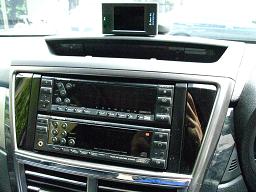 カーコンポ設置作業はトラブル無く進んだが…