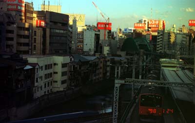 98012704.jpg