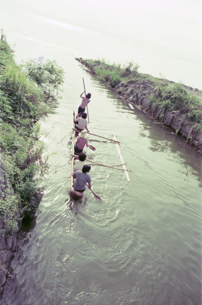 http://www.ne.jp/asahi/ike/mizu/p/cnoe/horiuti-b1.jpg