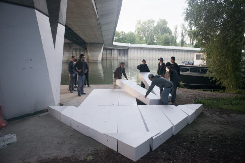 http://www.ne.jp/asahi/ike/mizu/p/la-seine/ARM120605-0251.jpg