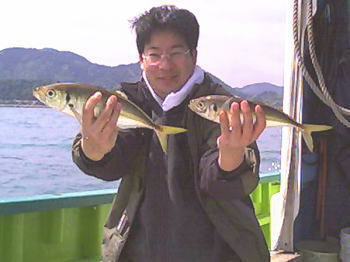 �ǌ^�A�W����ɋL�O�B�e�́w�M�����u���叫�x