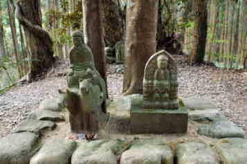 熊野古道　牛馬童子